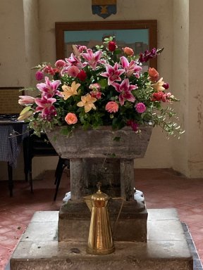 Saint John the Baptist, Ebbesbourne Wake